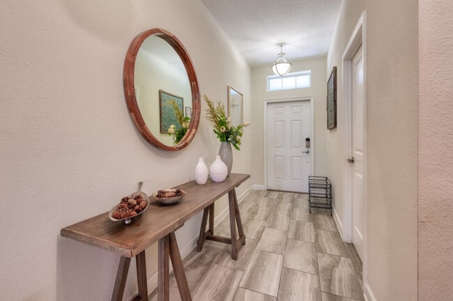4793 Kings Castle Cir in Kissimmee, FL - Building Photo - Building Photo