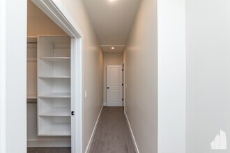 4955 N Seeley Ave, Unit 1 in Chicago, IL - Foto de edificio - Building Photo