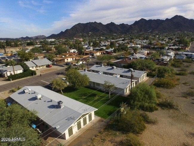 property at 1321 E Carol Ave