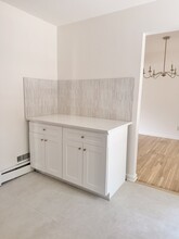 36 W Prospect St, Unit 1 in Hawthorne, NJ - Foto de edificio - Building Photo