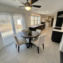 7700 Norwood St in Prairie Village, KS - Building Photo - Building Photo