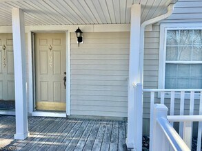 1023 Castle Rd in Mahwah, NJ - Building Photo - Building Photo