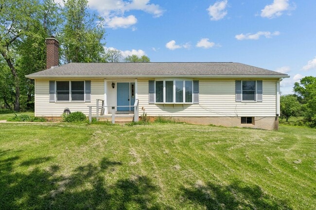 property at 13098 Picnic Woods Rd