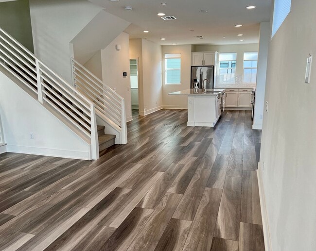 property at 691 Doheny St