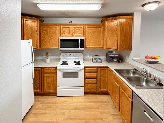 2610 Northridge Pky in Ames, IA - Foto de edificio - Building Photo