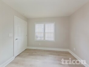 717 West Blvd in Charlotte, NC - Foto de edificio - Building Photo