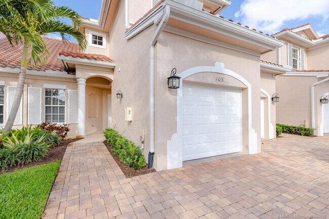 property at 2371 SW Carriage Hill Terrace