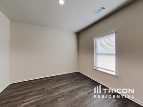 172 Oliver Dr in Locust Grove, GA - Building Photo - Building Photo