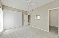 726 Bering Dr photo'