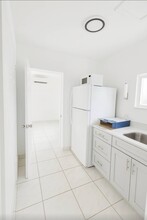 8540 SW 16th St in Miami, FL - Building Photo - Building Photo