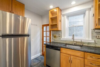802 LeCount St in Philadelphia, PA - Building Photo - Building Photo