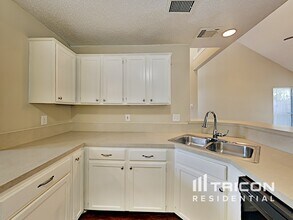 1717 Wild Willow Trail in Fort Worth, TX - Building Photo - Building Photo