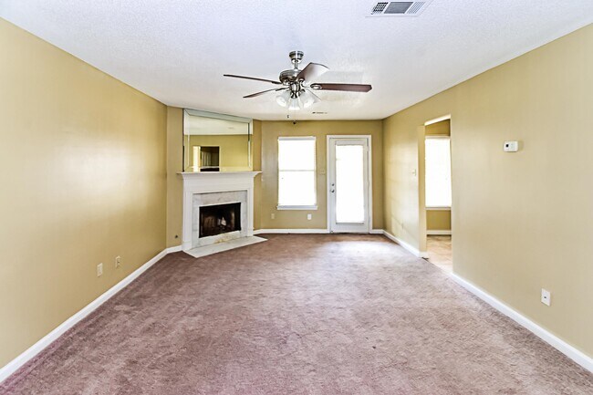 1677 Ranmar Dr in Memphis, TN - Building Photo - Building Photo