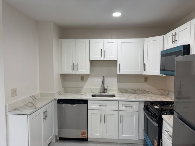 property at 1748 Jancey St