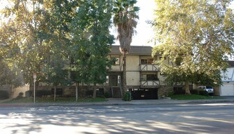 14734 Victory Blvd Apartments