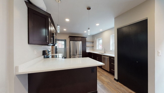 1819 E Carson St in Pittsburgh, PA - Building Photo - Building Photo