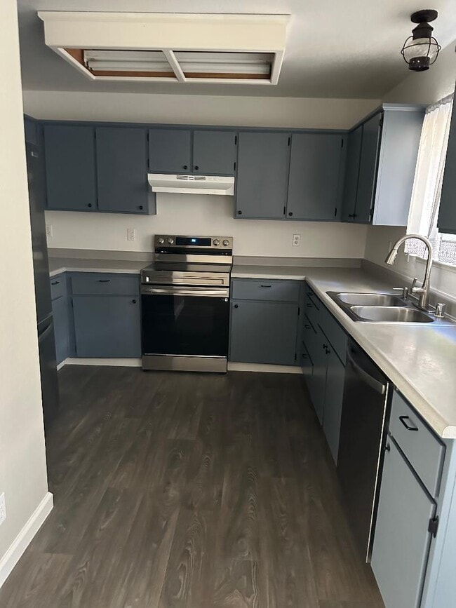 1325 Oak Ridge Dr in Colfax, CA - Building Photo - Building Photo