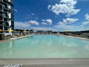 5252 NW 85th Ave, Unit 1809 in Doral, FL - Building Photo - Building Photo