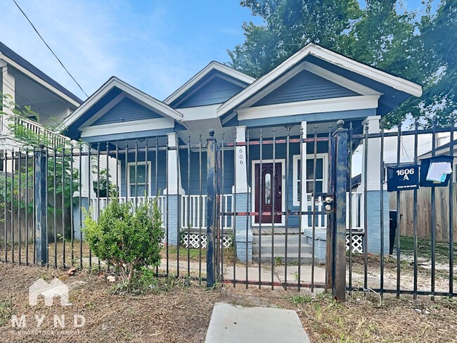 property at 1606 Ruthven St