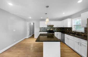 2653 Tilson Rd in Decatur, GA - Building Photo - Building Photo