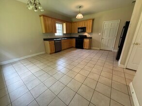 236 Fairview Cir in Montevallo, AL - Building Photo - Building Photo