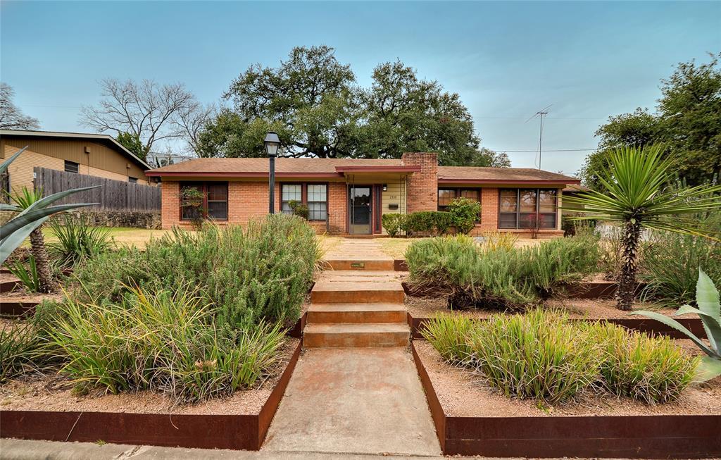 2300 Rebel Rd in Austin, TX - Building Photo