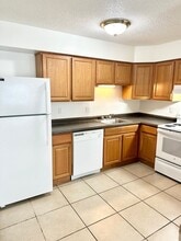 Indianola Park II Apartments in Indianola, IA - Building Photo - Interior Photo