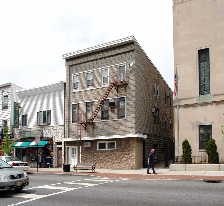 316 Harrison Ave in Harrison, NJ - Building Photo