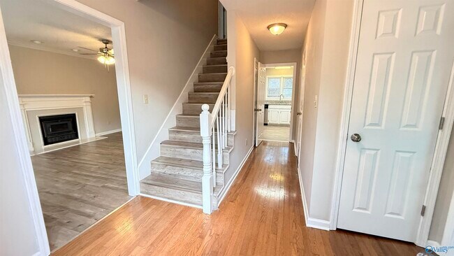 12011 Bell Mountain Dr SW in Huntsville, AL - Building Photo - Building Photo