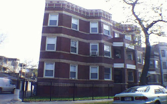 5645 N Wayne Ave Apartments