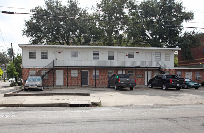 2200 Oretha Castle Haley Blvd in New Orleans, LA - Building Photo - Building Photo