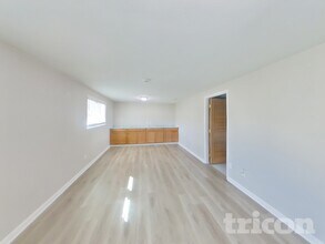 1006 De La Vista Pl in Colorado Springs, CO - Building Photo - Building Photo