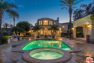 3855 Brunston Ct in Westlake Village, CA - Building Photo