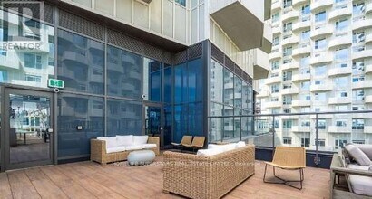 10 Abeja St in Vaughan, ON - Building Photo - Building Photo