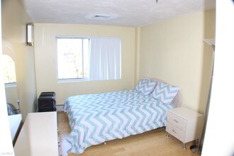 230 Willard St-Unit -Unit 208 in Quincy, MA - Building Photo - Building Photo