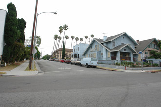 200 S Vendome St in Los Angeles, CA - Building Photo - Building Photo