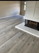 5524 Las Virgenes Rd in Calabasas, CA - Building Photo - Building Photo