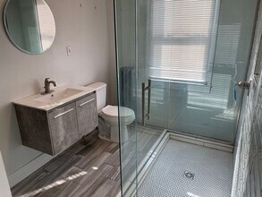725 Michigan St NE in Grand Rapids, MI - Building Photo - Building Photo