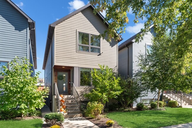 property at 3817 N Christiana Ave