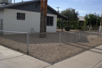 10014 N 18th Ave in Phoenix, AZ - Building Photo - Building Photo