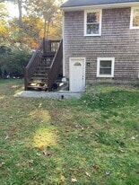 44 Sandy Beach Rd, Unit studio in Plymouth, MA - Building Photo