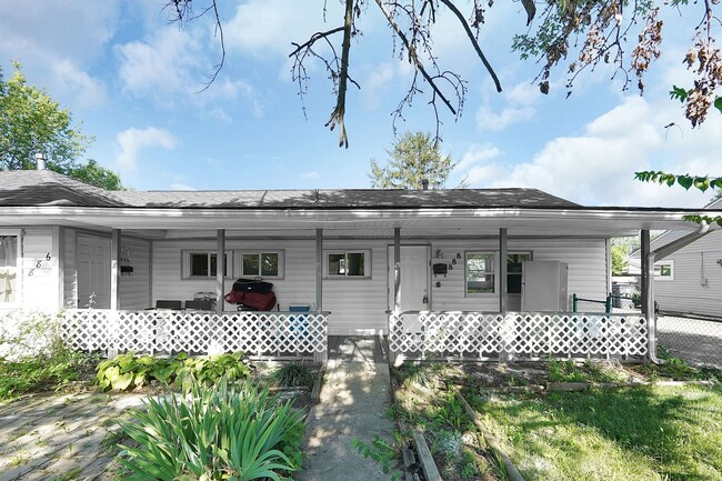 property at 886-888-888 Derrer Rd