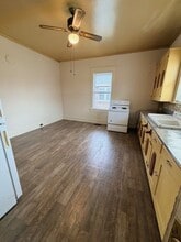 100 Piedmont Ave in Greenwood, SC - Building Photo - Building Photo