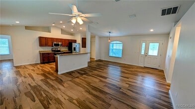 1215 S Rock Crusher Rd in Homosassa, FL - Building Photo - Building Photo