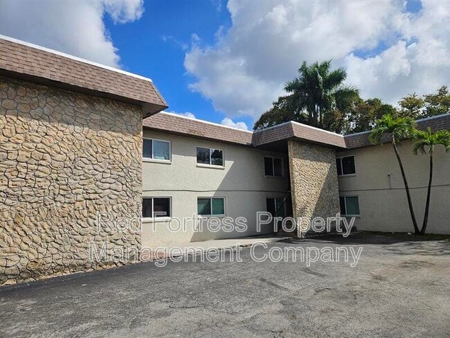 property at 4331 Glenwood Ave