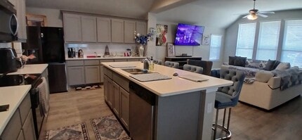 600 Bayonet Dr in White Settlement, TX - Building Photo - Building Photo