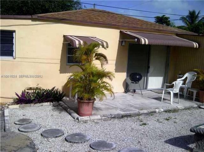 property at 2619 Arthur St