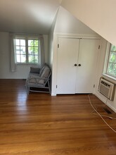 368 S Parkview Ave, Unit Bexley Studio in Columbus, OH - Building Photo - Building Photo