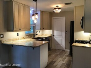2859 Kingston Ln in Melbourne, FL - Building Photo - Building Photo