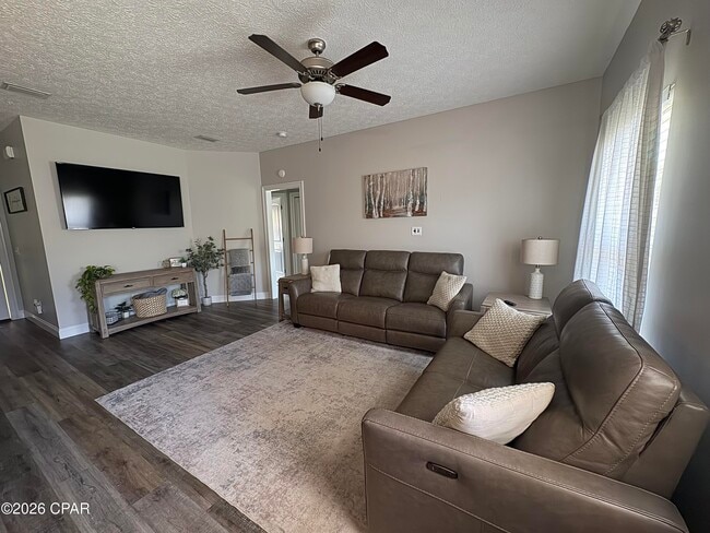 801 W 17th St in Lynn Haven, FL - Building Photo - Building Photo